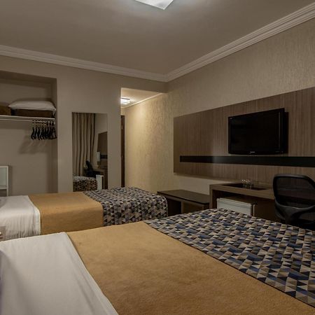 Hotel Deville Express Cascavel Cascavel  Eksteriør bilde