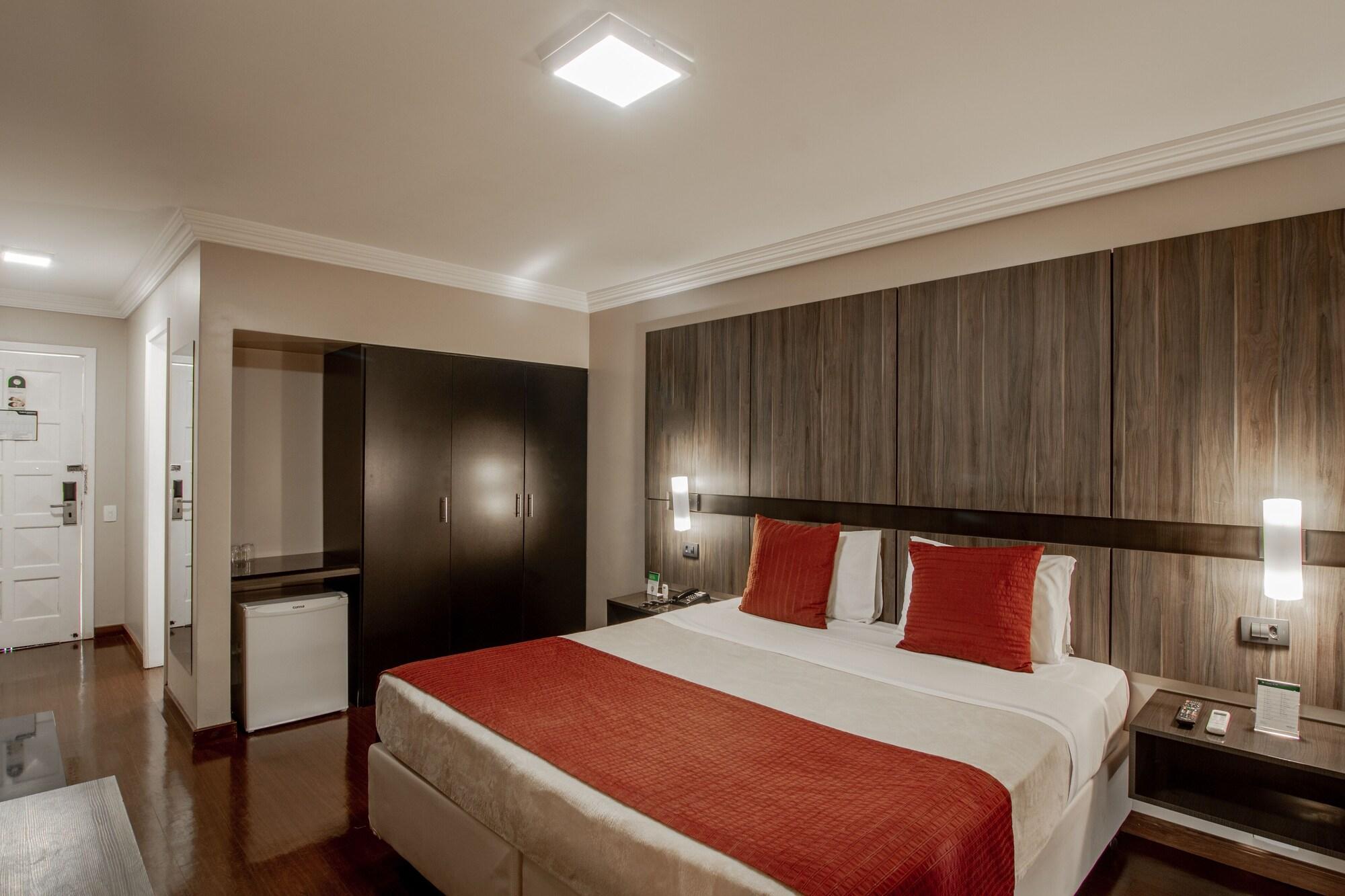 Hotel Deville Express Cascavel Cascavel  Eksteriør bilde